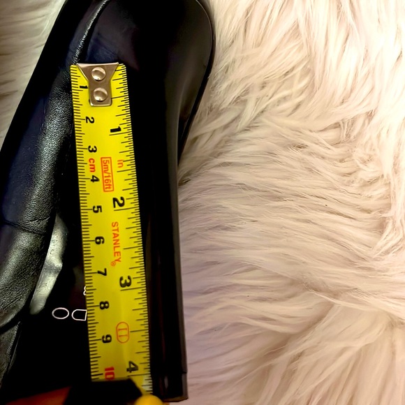 Women’s Black Leather Platform High Heel - Picture 5 of 11